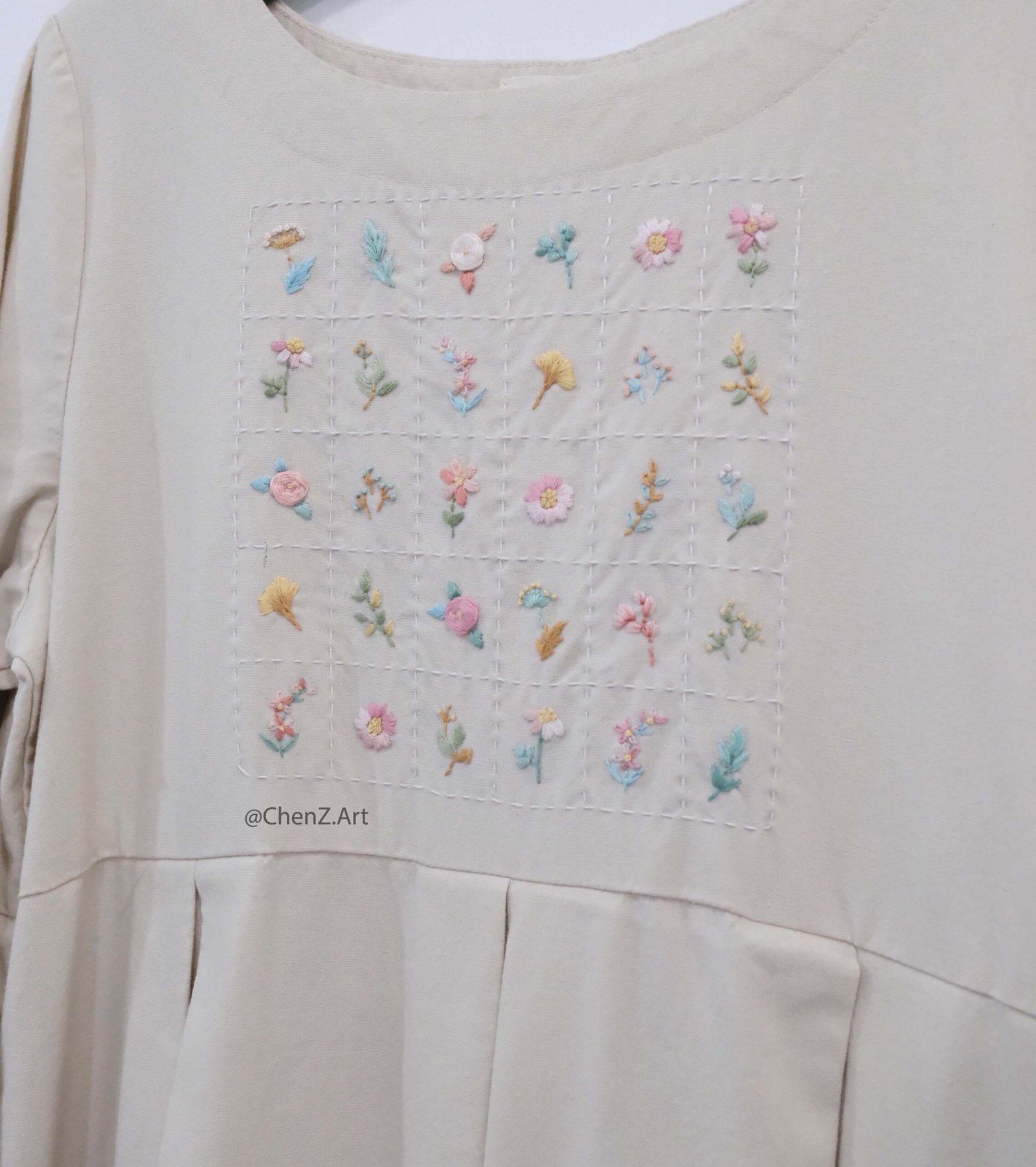 You are currently viewing Flowers Squares Pattern